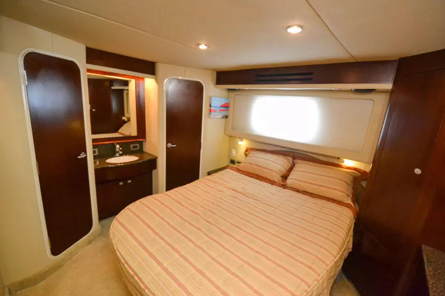 2006 Sea Ray 40 Motor Yacht