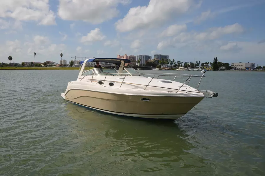 2004 Rinker 342 Fiesta Vee