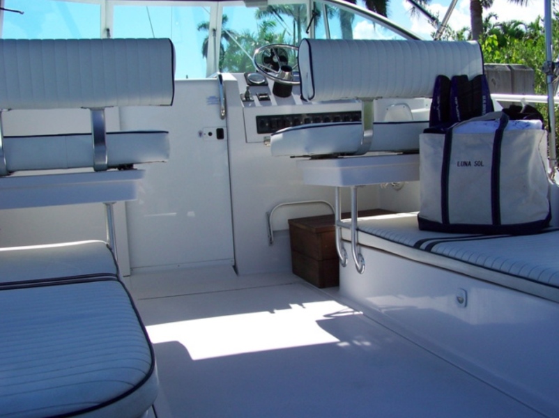 1998 Mainship Pilot