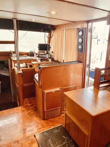 1984 Grand Banks 49