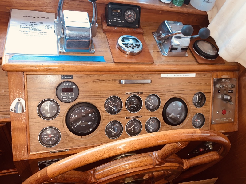 1984 Grand Banks 49