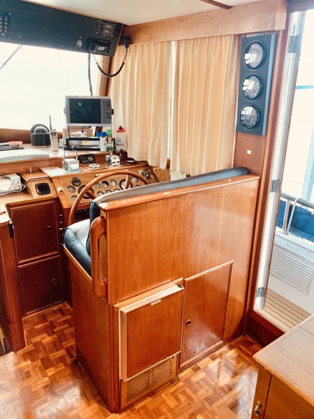 1984 Grand Banks 49