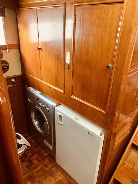 1984 Grand Banks 49