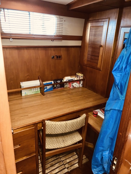 1984 Grand Banks 49
