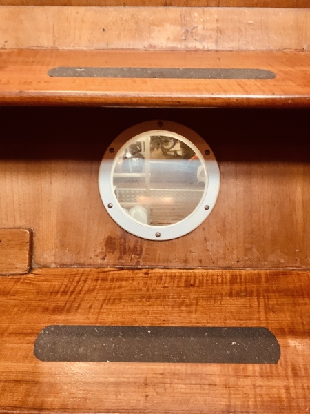 1984 Grand Banks 49