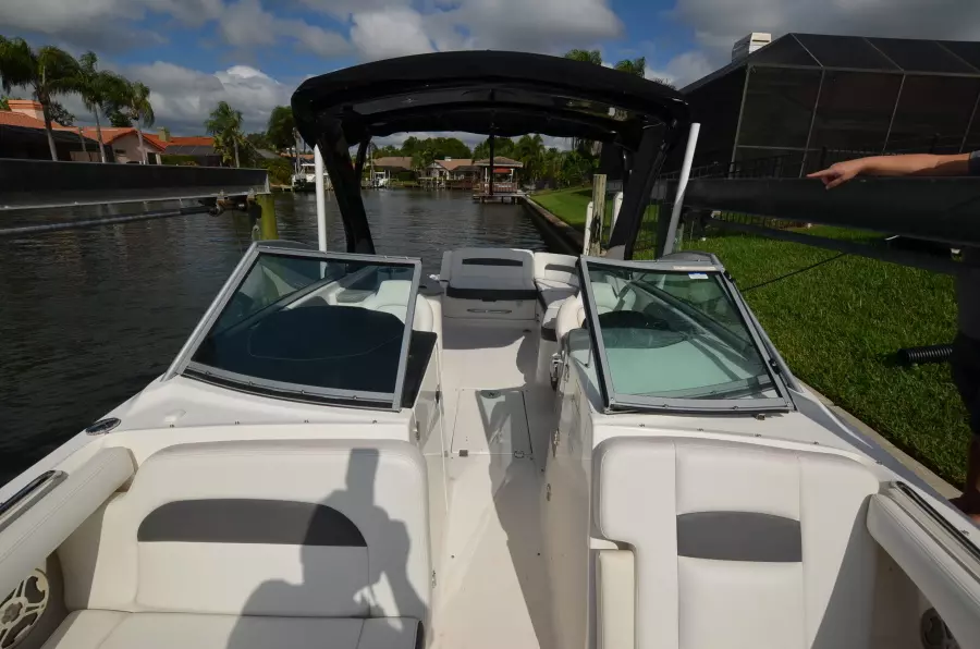 28ft Chaparral Yacht For Sale