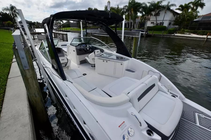 28ft Chaparral Yacht For Sale