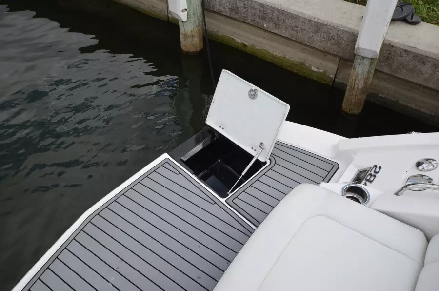 28ft Chaparral Yacht For Sale