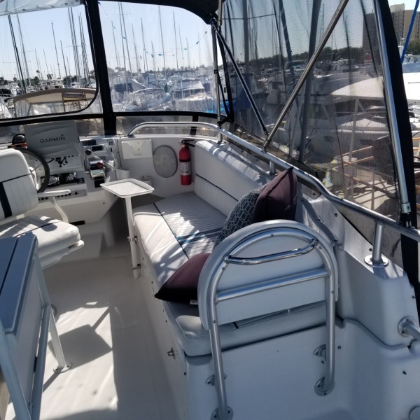 1998 Mainship 350
