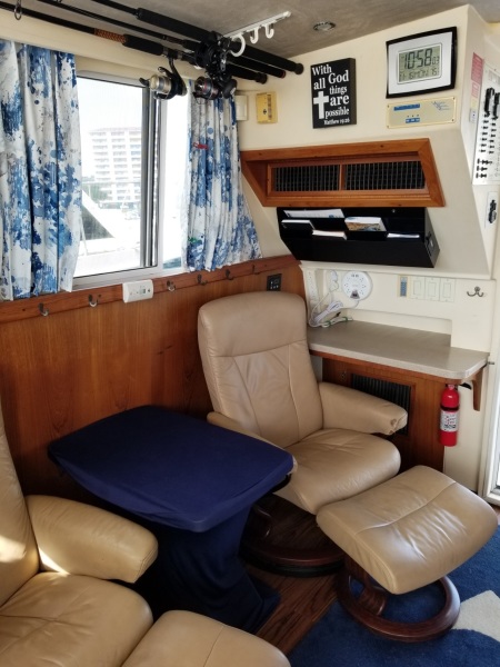 1998 Mainship 350