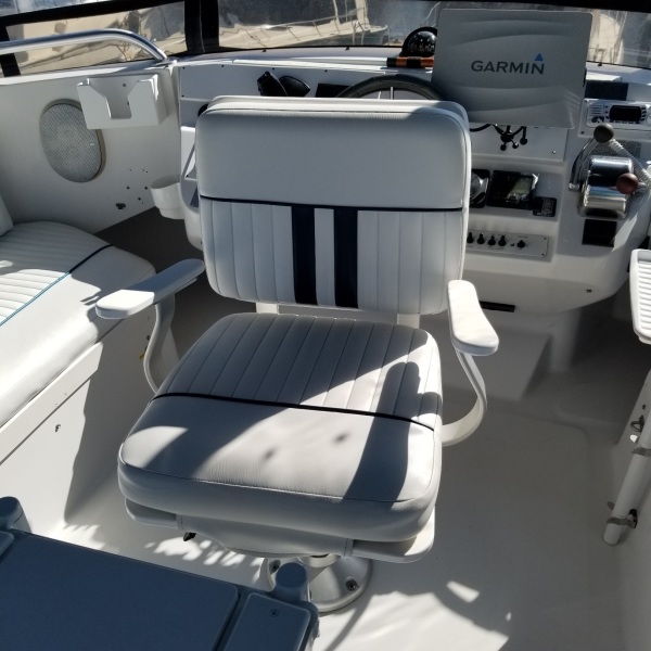 1998 Mainship 350