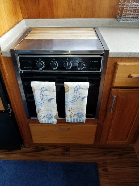 1998 Mainship 350