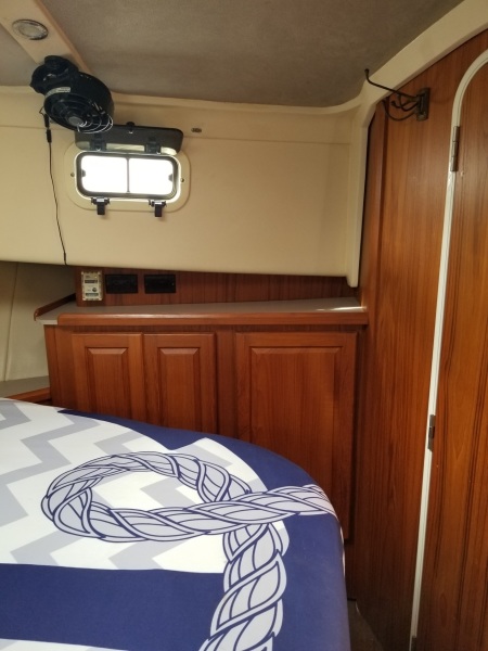 1998 Mainship 350
