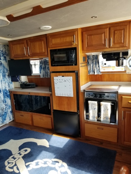 1998 Mainship 350
