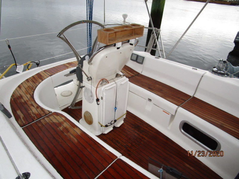 2004 Bavaria "36" 3 stateroom