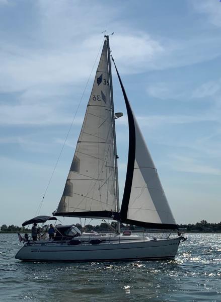 2004 Bavaria "36" 3 stateroom