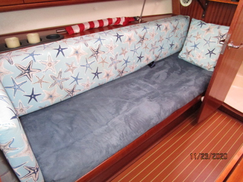 2004 Bavaria "36" 3 stateroom