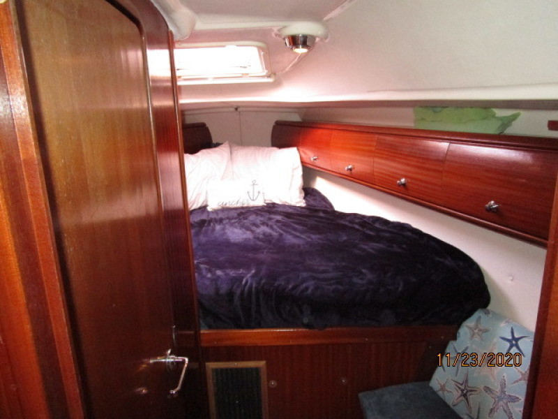 2004 Bavaria "36" 3 stateroom