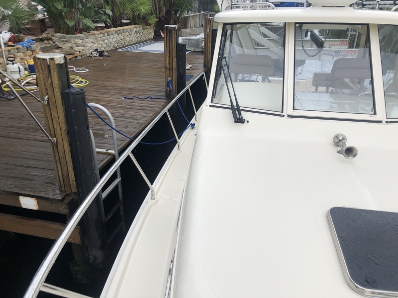 2009 Mainship "31" Pilot 31