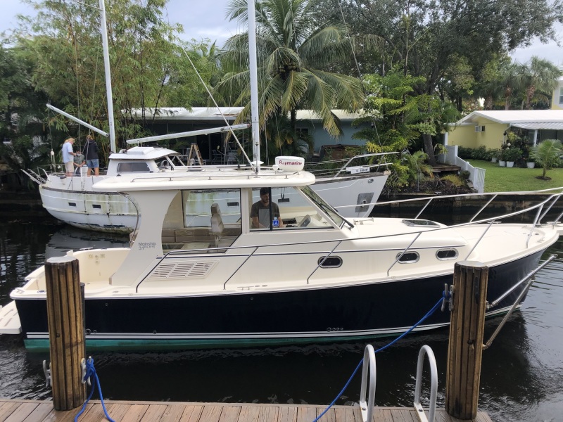 2009 Mainship "31" Pilot 31