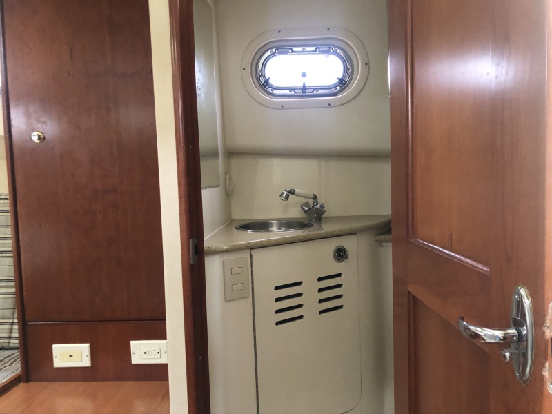 2009 Mainship "31" Pilot 31
