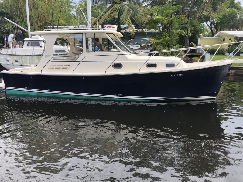 2009 Mainship "31" Pilot 31