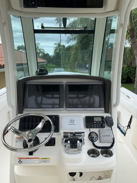 28' 2009 Boston Whaler 280 Outrage