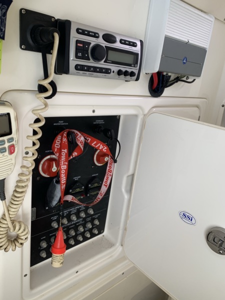 28' 2009 Boston Whaler 280 Outrage