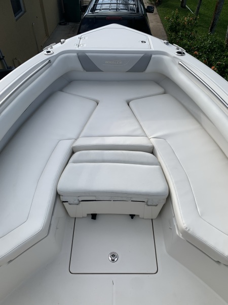 28' 2009 Boston Whaler 280 Outrage