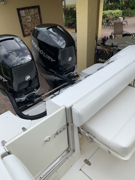 28' 2009 Boston Whaler 280 Outrage