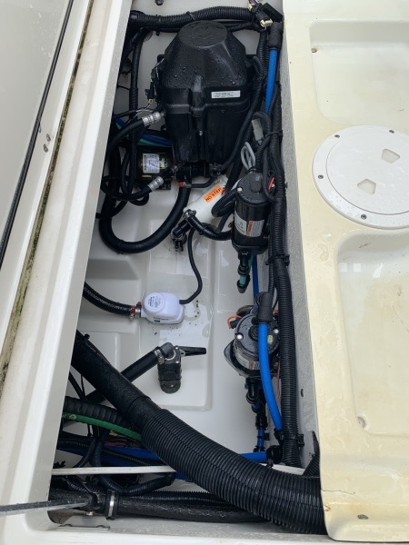 28' 2009 Boston Whaler 280 Outrage