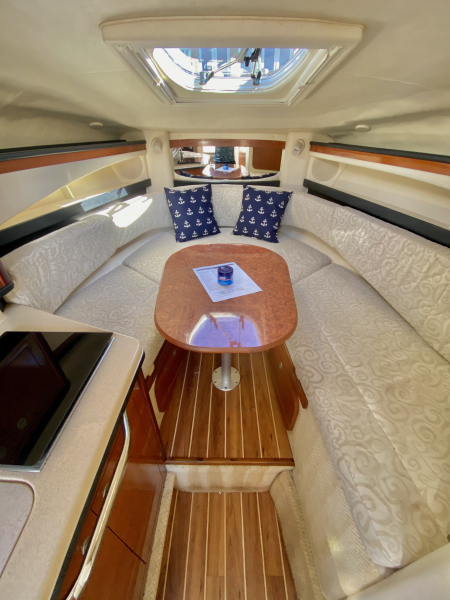 30' 2005 Sea Ray 270 Amberjack