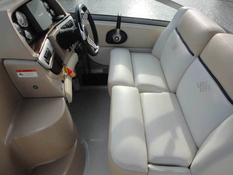 2005 Four Winns 278 Vista