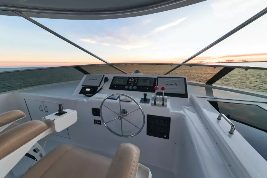 Vita Brevis 75ft Hatteras Yacht For Sale Vita Brevis 75ft Hatteras Yacht For Sale