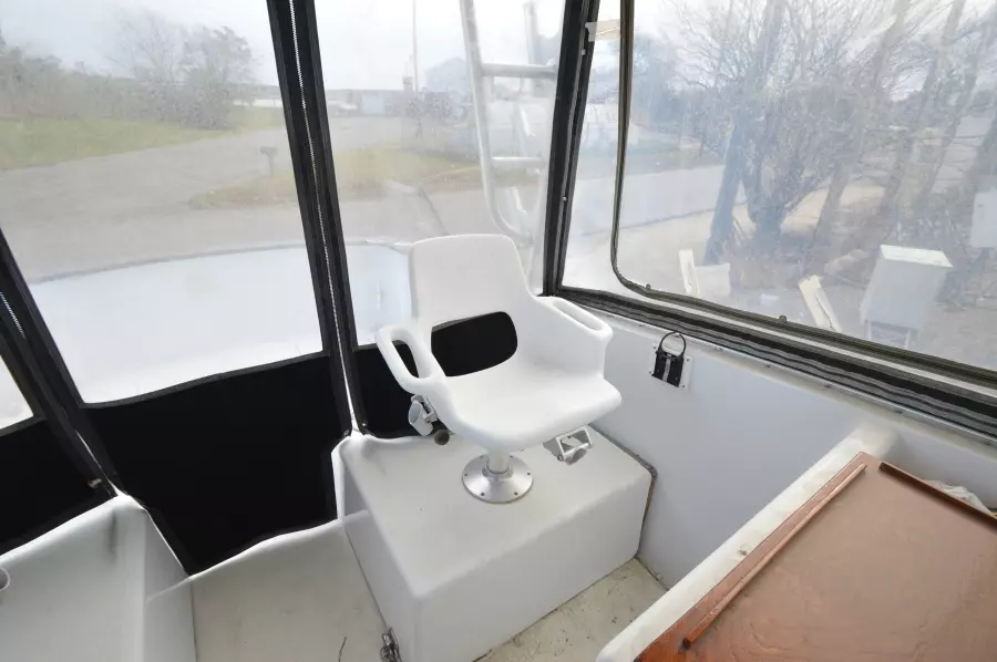 One More 25ft Chris Craft Yacht For Sale