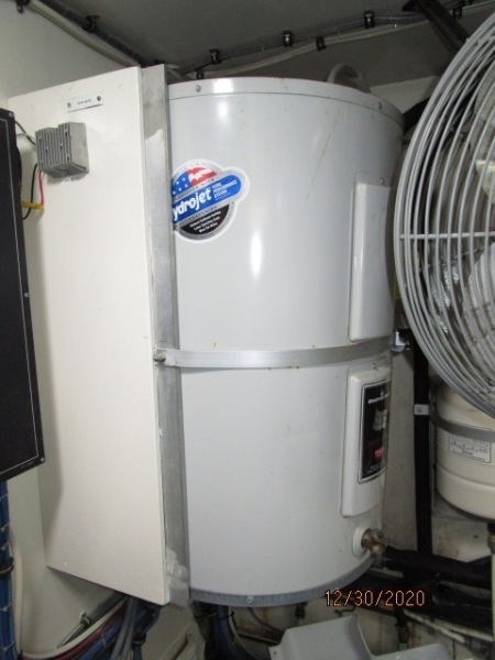 70' Hatteras water heater