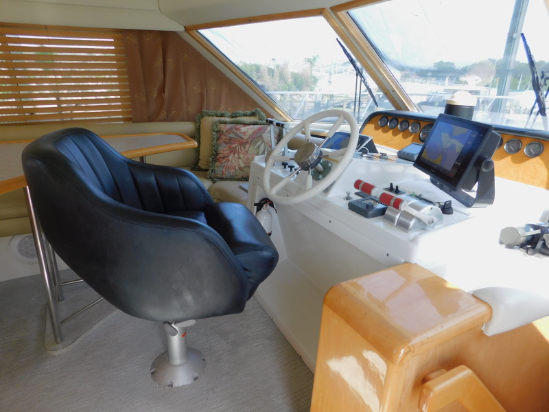 1999 Navigator Classic