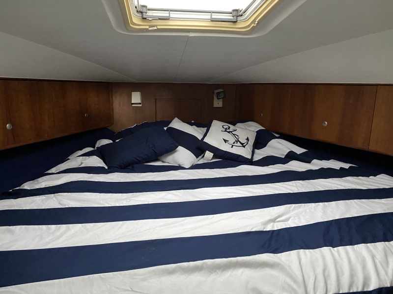 1996 Silverton 35