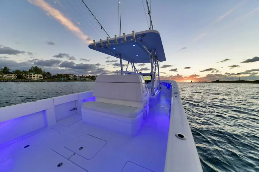 39  Invincible 39ft Invincible Yacht For Sale