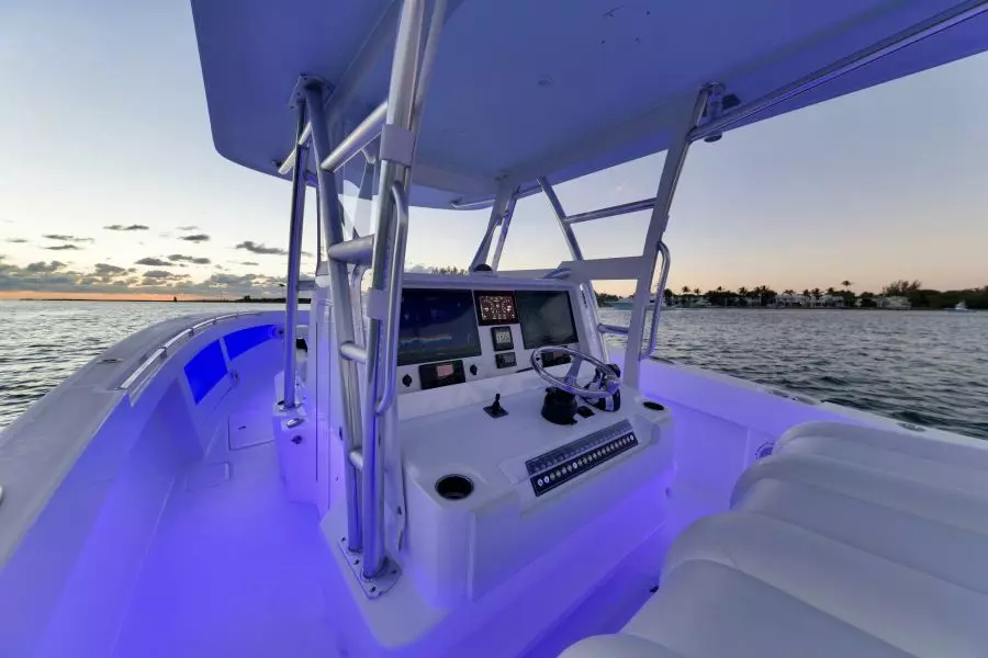 39  Invincible 39ft Invincible Yacht For Sale