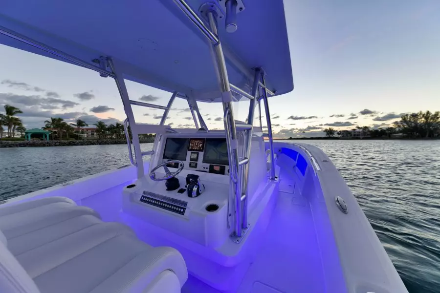 39  Invincible 39ft Invincible Yacht For Sale