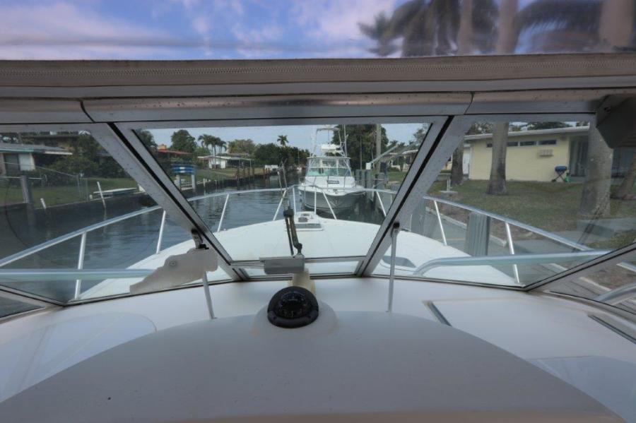 38' 2007 Rampage 38 Express