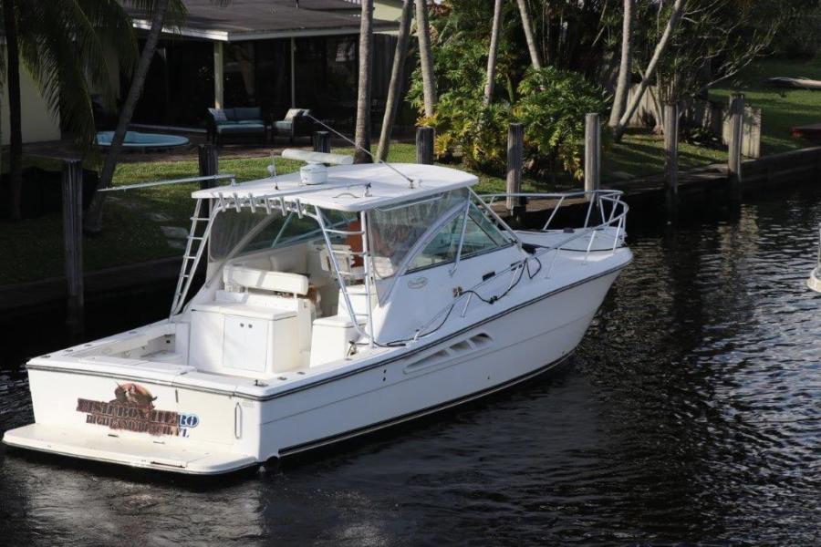 38' 2007 Rampage 38 Express