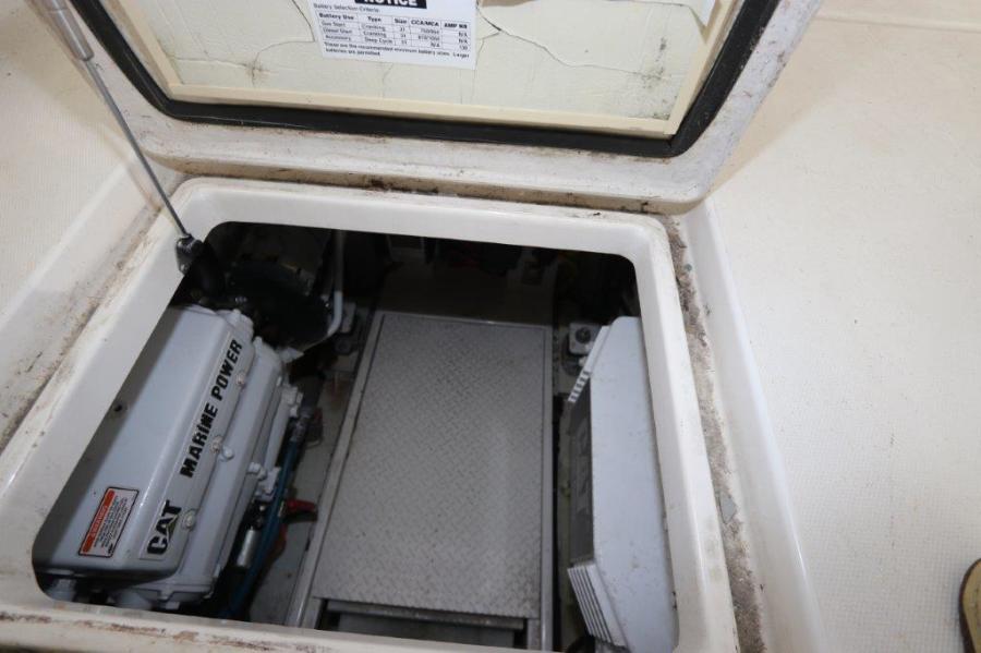 38' 2007 Rampage 38 Express