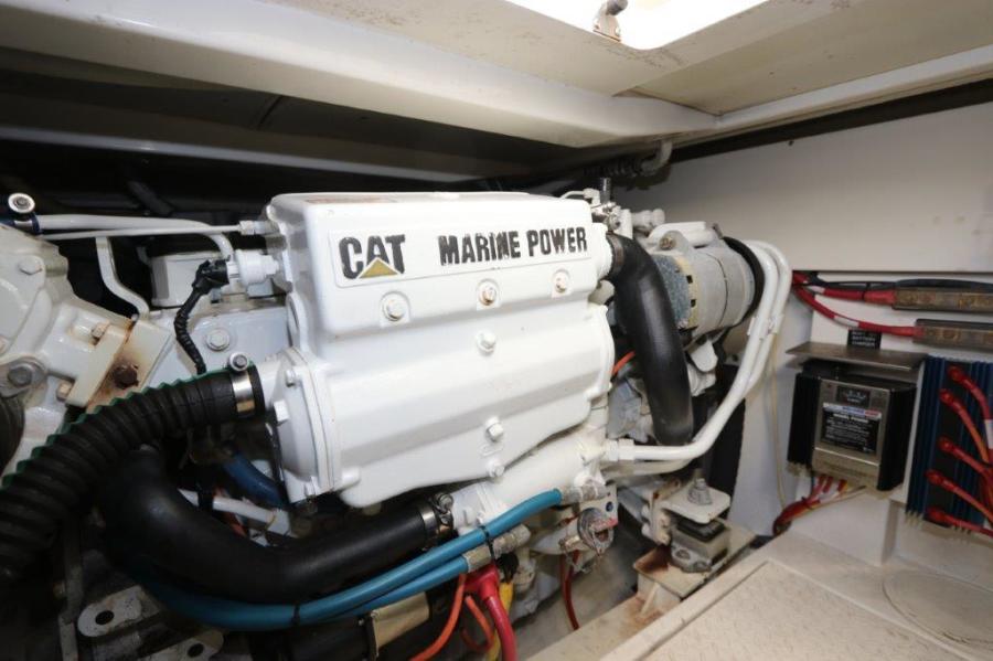 38' 2007 Rampage 38 Express