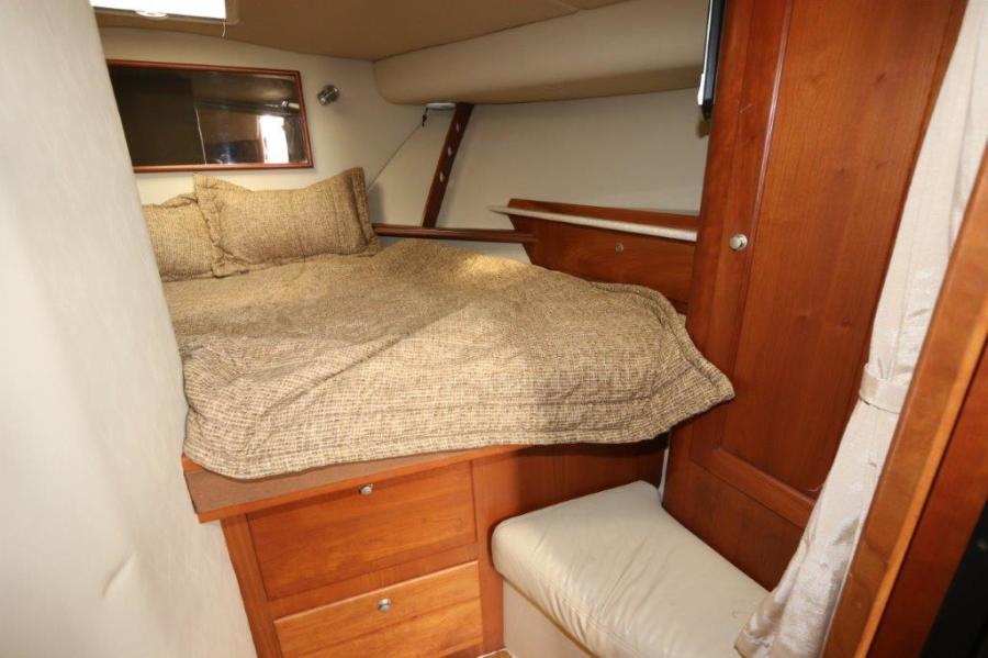 38' 2007 Rampage 38 Express