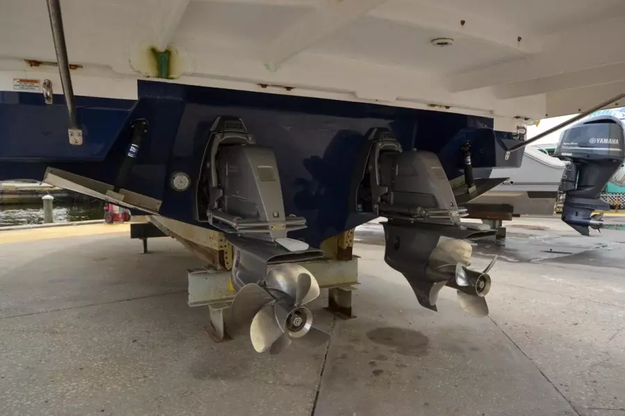 2018 Regal 35 Sport Coupe