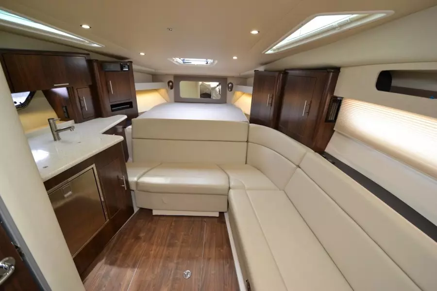 2018 Regal 35 Sport Coupe