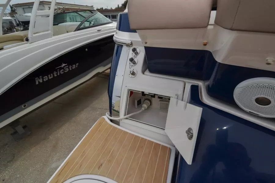 2018 Regal 35 Sport Coupe