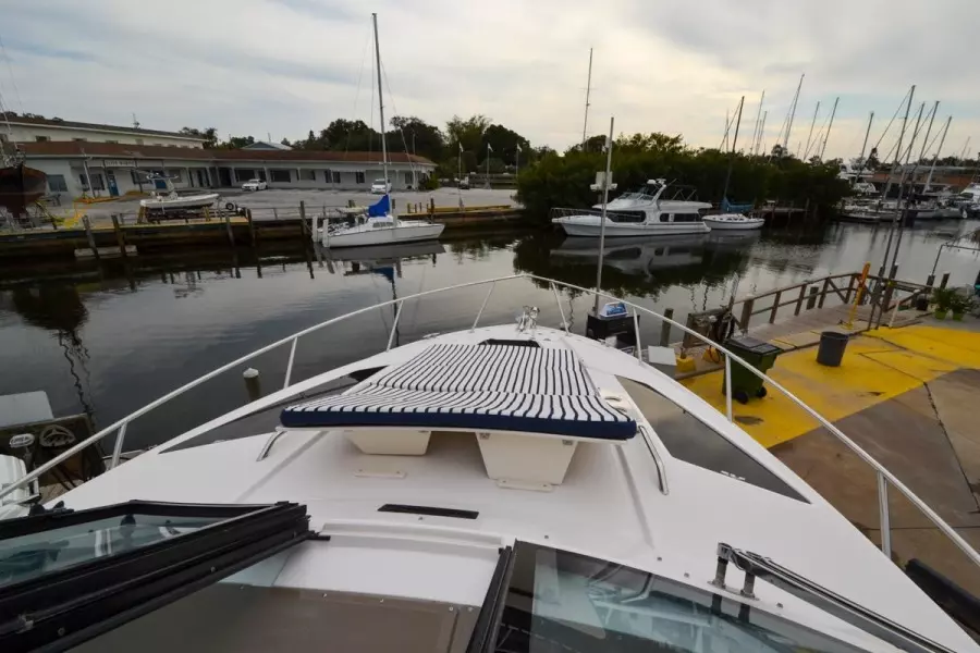 2018 Regal 35 Sport Coupe